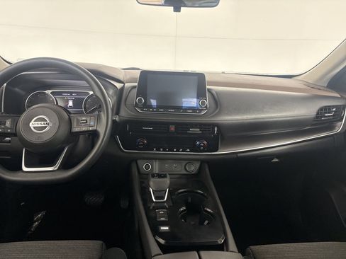 Used 2021 Nissan Rogue SV image 21