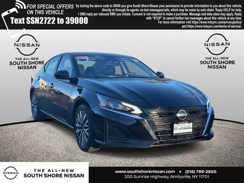 Used 2025 Nissan Altima 2.5 SV FWD image 1