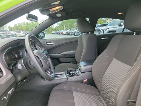 Used 2023 Dodge Charger SXT w/ Blacktop Package RWD image 20