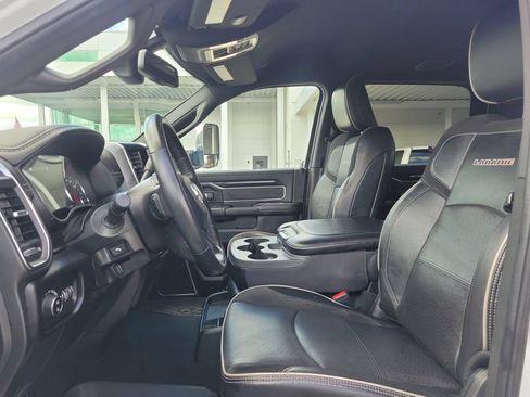 Used 2022 RAM 2500 Laramie AWD/4WD image 12