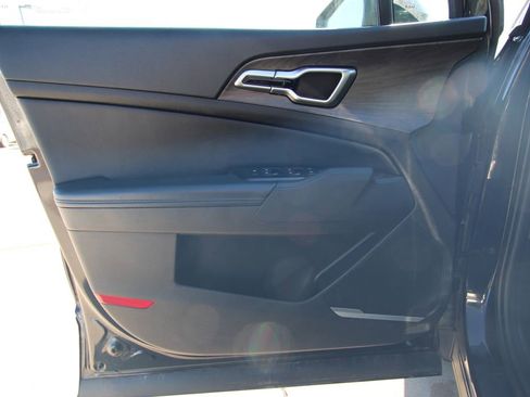 Used 2024 Kia Sportage X-Line image 36