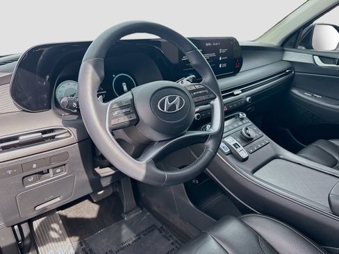 Used 2023 Hyundai Palisade Limited image 7