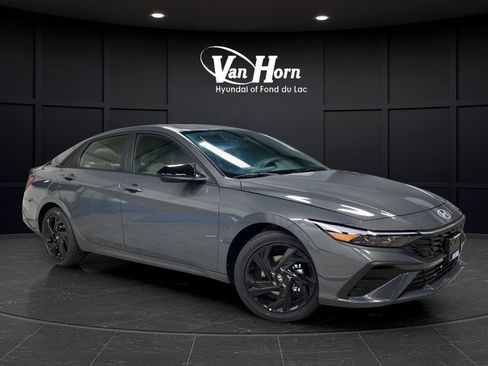New 2026 Hyundai Elantra SEL Sport FWD image 1