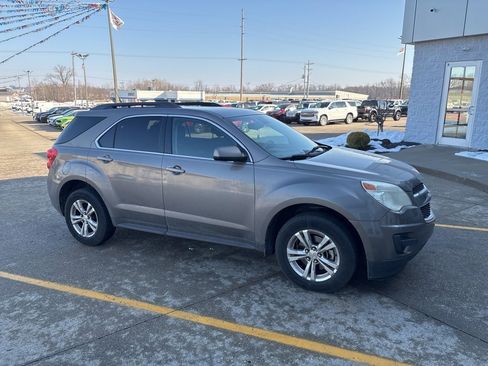 Used 2012 Chevrolet Equinox LT w/ Driver Convenience Package image 2