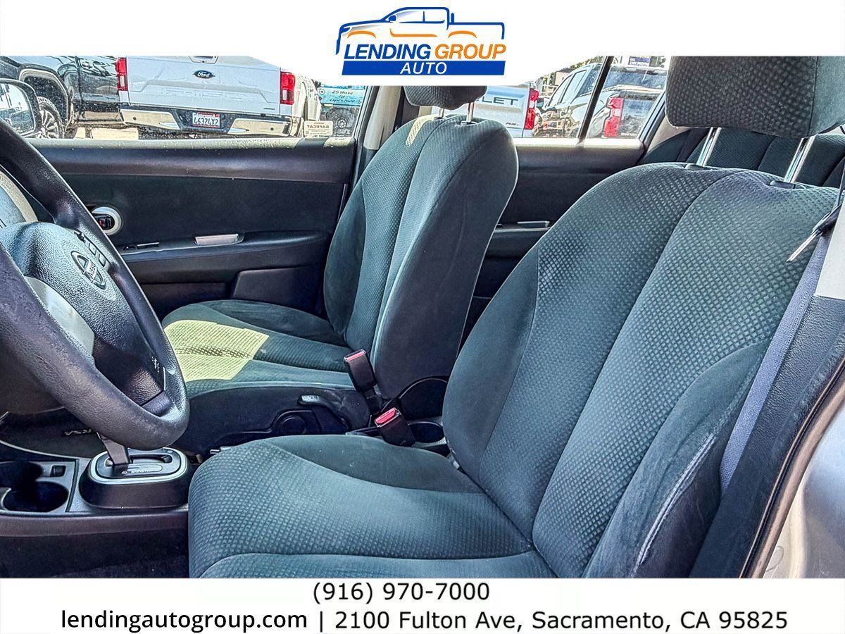 Used 2012 Nissan Versa 1.8 S w/ Plus Pkg FWD image 14