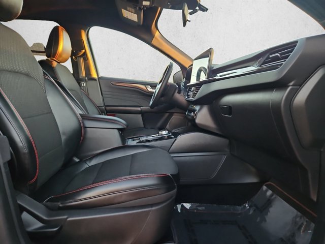 Used 2023 Ford Escape ST-Line w/ Tech Pack #1 AWD/4WD image 22