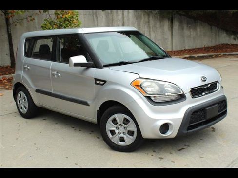 Used 2013 Kia Soul image 1