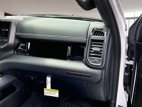 New 2026 RAM 1500 Limited image 25