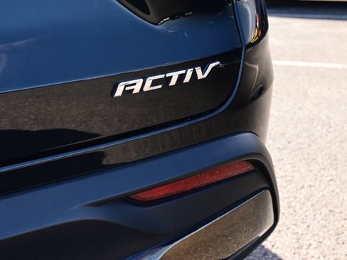 Used 2024 Chevrolet Trax ACTIV image 10