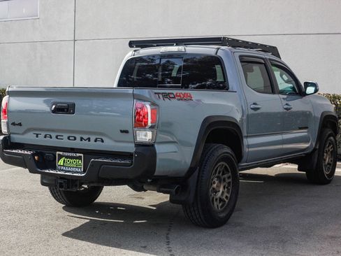 Used 2021 Toyota Tacoma TRD Off-Road w/ Technology Package image 6