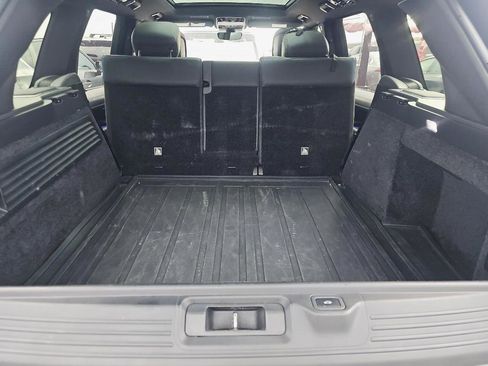 Used 2022 Land Rover Range Rover Westminster Edition image 12