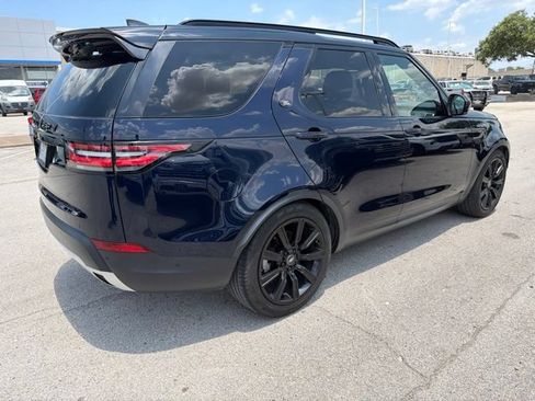 Used 2020 Land Rover Discovery HSE AWD/4WD image 3