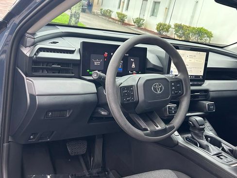 Used 2026 Toyota RAV4 LE FWD image 32