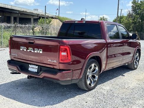 Used 2025 RAM 1500 Big Horn AWD/4WD image 3