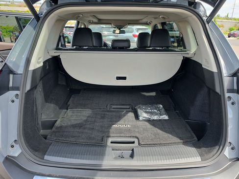 Used 2023 Nissan Rogue SL w/ SL Premium Package AWD/4WD image 18