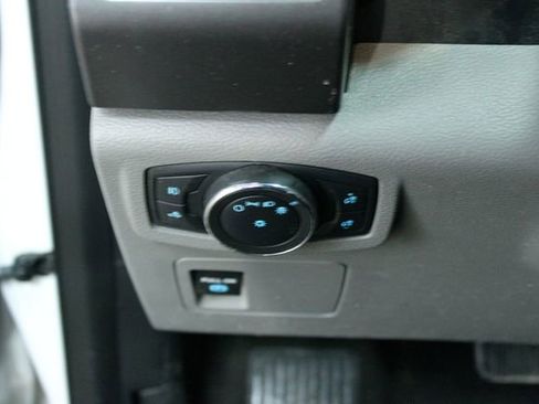 Used 2020 Ford F150 XLT image 13