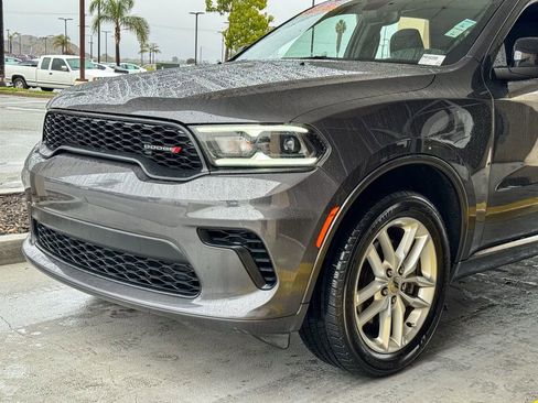 Used 2023 Dodge Durango GT image 9