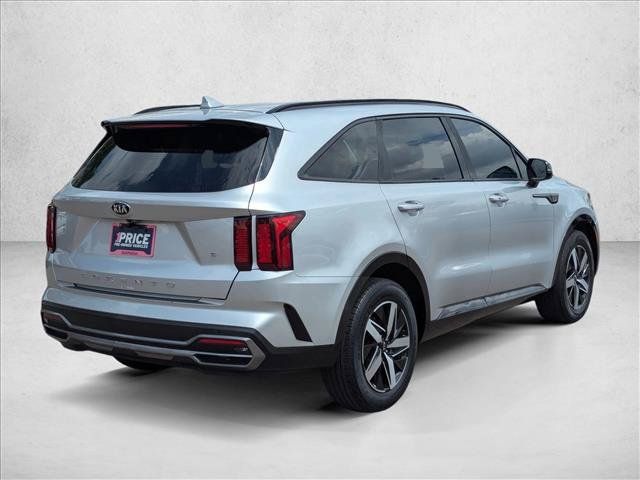 Used 2021 Kia Sorento S FWD image 5