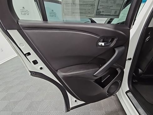 Used 2018 Acura RDX FWD image 30