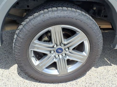 Used 2018 Ford F150 XLT w/ Equipment Group 302A Luxury RWD image 20