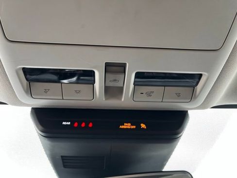 Used 2024 MAZDA CX-50 AWD 2.5 S w/ Premium Package image 22