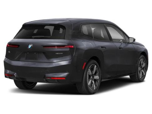New 2026 BMW iX xDrive60 w/ M Sport Package AWD/4WD image 5