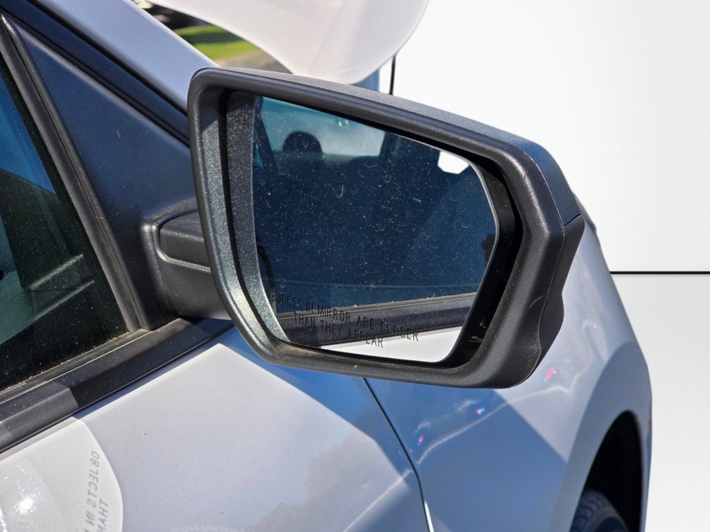 Used 2024 Chevrolet Equinox LS FWD image 31