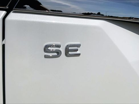 New 2026 Volkswagen Atlas SE FWD image 15