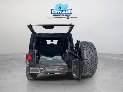 New 2026 Jeep Wrangler Unlimited Rubicon 392 image 5