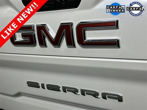 Used 2025 GMC Sierra 2500 SLT w/ SLT Premium Package image 32