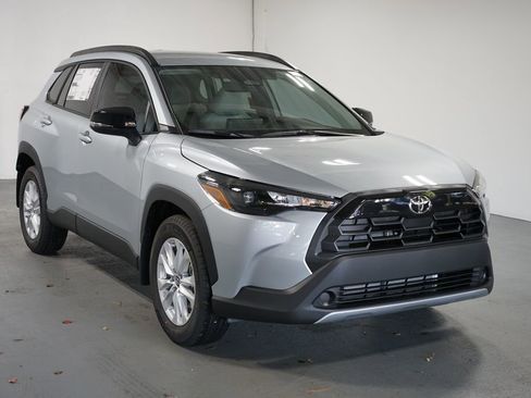 New 2026 Toyota Corolla Cross LE image 3