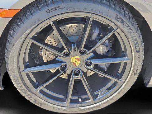 Used 2020 Porsche 911 Carrera RWD image 9