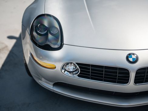 Used 2003 BMW Z8 RWD image 11