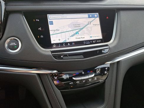 Used 2025 Cadillac XT5 Premium Luxury w/ Technology Package AWD/4WD image 8