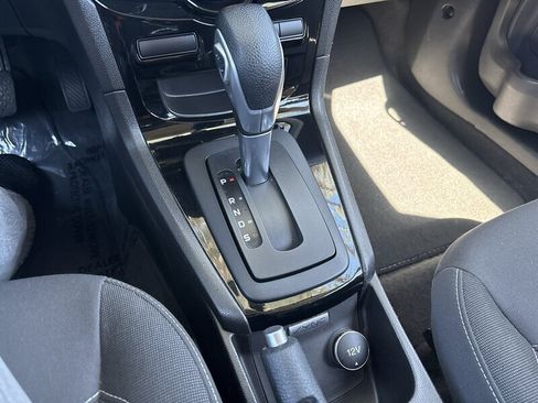Used 2015 Ford Fiesta SE w/ Equipment Group 201A FWD image 41