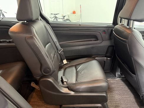 Used 2024 Honda Odyssey Touring image 34
