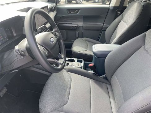 New 2025 Ford Maverick XL image 8