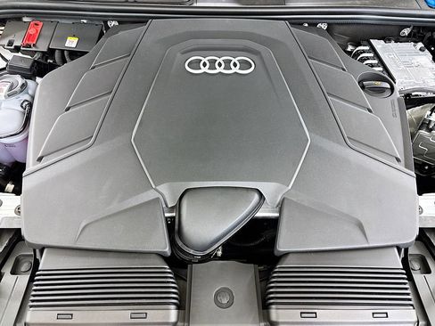 New 2025 Audi Q7 3.0T Premium Plus image 23