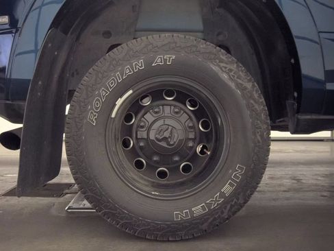 Used 2022 RAM 3500 Laramie AWD/4WD image 17