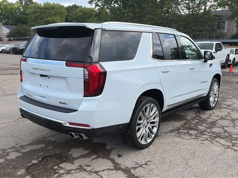 Used 2026 GMC Yukon Denali w/ Denali Reserve Package AWD/4WD image 5