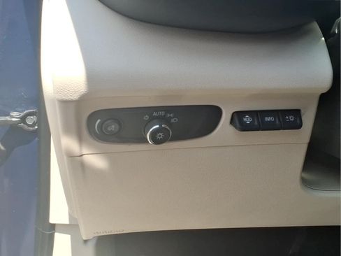 Used 2023 Buick Envision Avenir AWD/4WD image 13