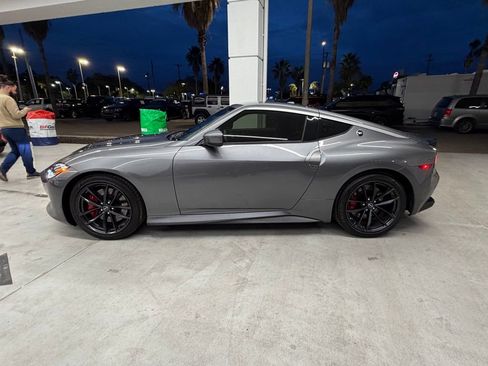 Used 2025 Nissan Z Performance w/ Floor Mat Package image 3