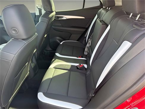 New 2025 Buick Envision Sport Touring image 7