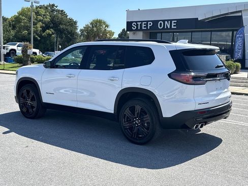 New 2026 GMC Acadia Elevation w/ Black Edition image 5