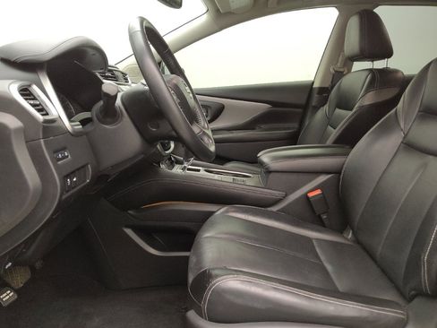 Used 2019 Nissan Murano SL image 17