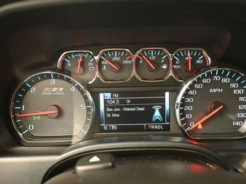 Used 2018 Chevrolet Silverado 1500 LTZ Z71 w/ LTZ Plus Package AWD/4WD image 9