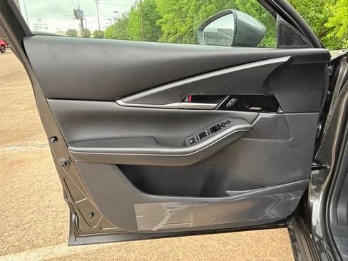 Used 2026 MAZDA CX-30 AWD 2.5 S w/ Premium Package image 12