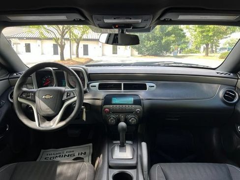 Used 2014 Chevrolet Camaro LS RWD image 18