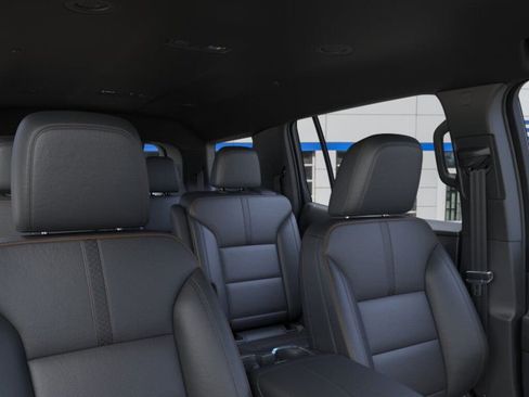 New 2026 Chevrolet Traverse High Country w/ LPO, Floor Liner Package image 24