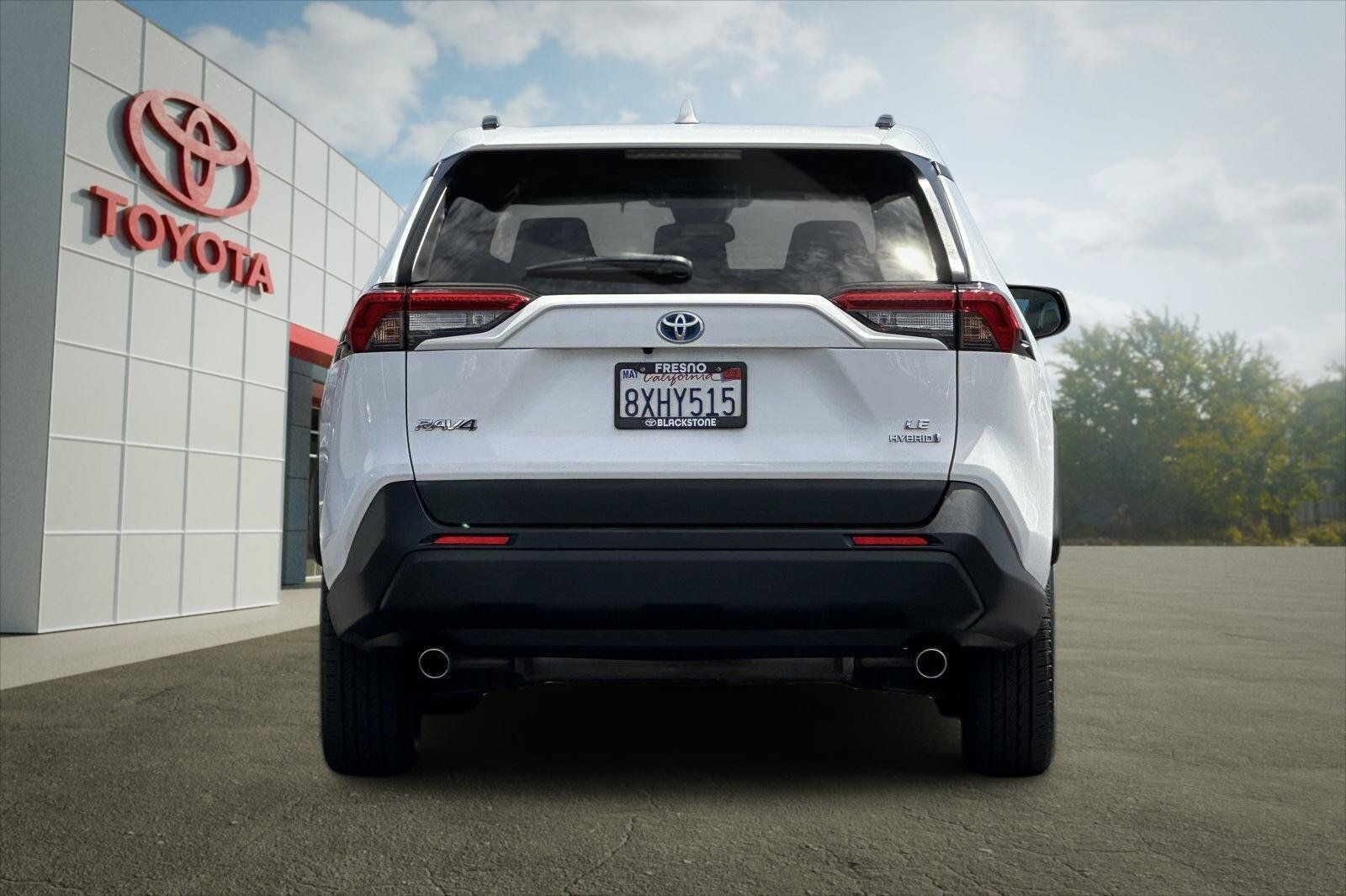 Certified 2021 Toyota RAV4 LE AWD/4WD image 4